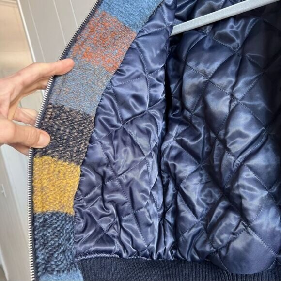 House of Harlow Women's  Plaid Wool Blend Cropped Bomber Jacket - Picture 2 of 9